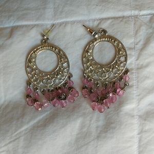 Pretty earrings with pink beads
